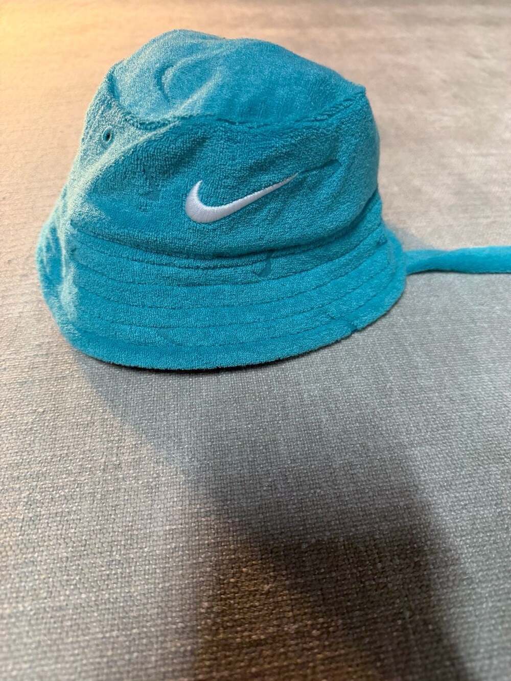Nike Newborn 3M Terry Cloth Bucket Hat Turquoise - Picture 1 of 4